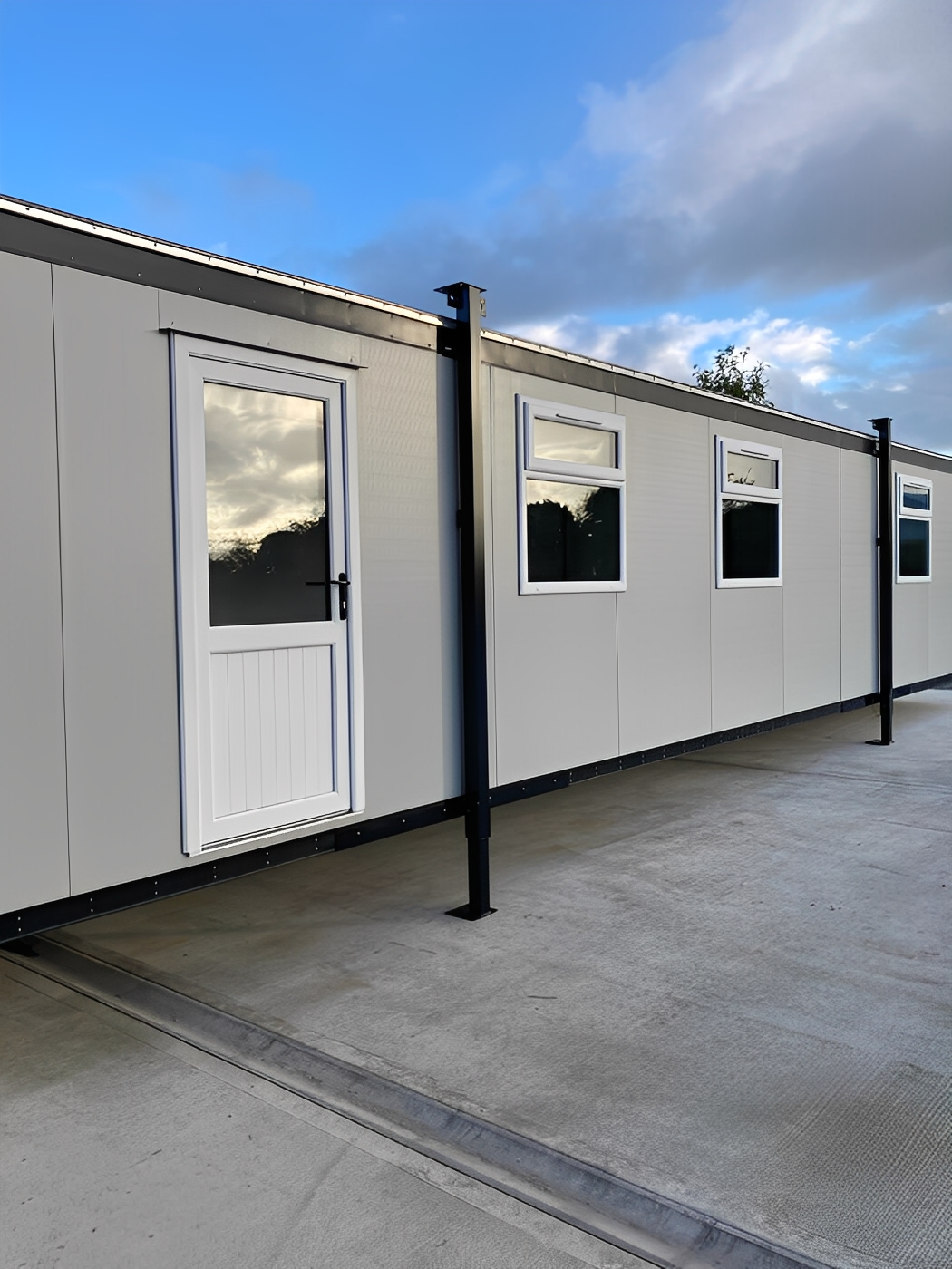 40Ft x 10Ft Jackleg Office Cabin — New 40ft shipping container for sale in Australia